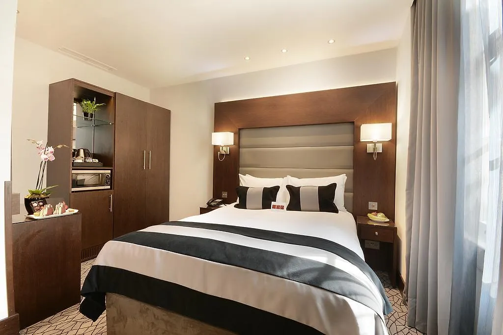Park Grand Lancaster Gate-1